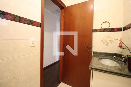 Casa à venda com 150m², 3 quartos e 2 vagasBanheiro 1