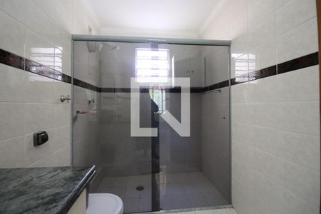 Casa à venda com 150m², 3 quartos e 2 vagasBanheiro da Suíte 1