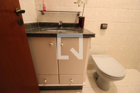 Casa à venda com 150m², 3 quartos e 2 vagasBanheiro 1