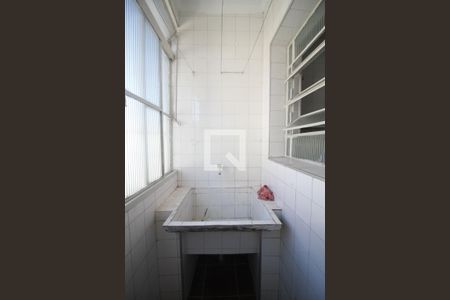 Apartamento para alugar com 82m², 2 quartos e 1 vagaarea de serviço