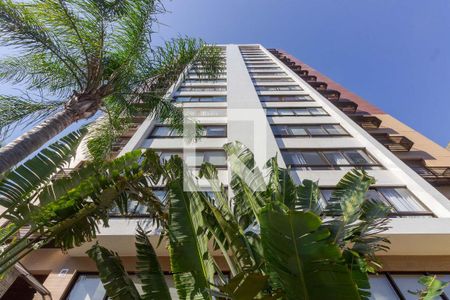 Apartamento para alugar com 121m², 3 quartos e 2 vagas Apartamento para alugar com 121m², 3 quartos e 2 vagasFachada