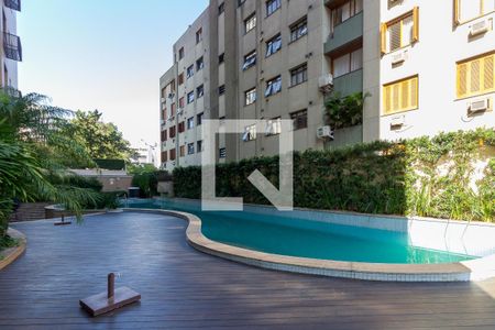 Apartamento para alugar com 121m², 3 quartos e 2 vagas Apartamento para alugar com 121m², 3 quartos e 2 vagasÁrea comum - Piscina