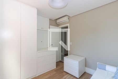 Apartamento para alugar com 121m², 3 quartos e 2 vagas Apartamento para alugar com 121m², 3 quartos e 2 vagasQuarto 3