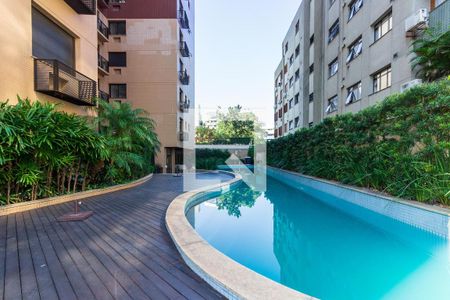 Apartamento para alugar com 121m², 3 quartos e 2 vagas Apartamento para alugar com 121m², 3 quartos e 2 vagasÁrea comum - Piscina