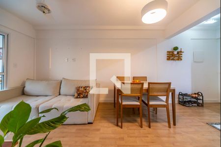 Sala de apartamento para alugar com 2 quartos, 65m² em Jardim, Santo André