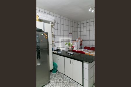 Casa à venda com 225m², 2 quartos e 1 vaga Casa à venda com 225m², 2 quartos e 1 vagaCozinha