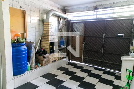 Casa à venda com 225m², 2 quartos e 1 vaga Casa à venda com 225m², 2 quartos e 1 vagaGaragem