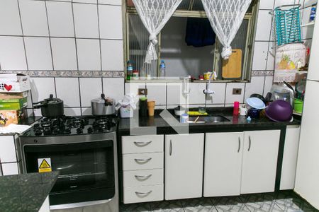 Casa à venda com 225m², 2 quartos e 1 vaga Casa à venda com 225m², 2 quartos e 1 vagaCozinha