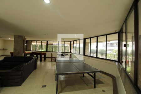 Apartamento à venda com 100m², 3 quartos e 1 vagaÁrea Comum - Espaço Jogo