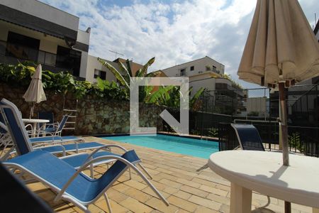 Apartamento à venda com 100m², 3 quartos e 1 vagaÁrea Comum - Piscina