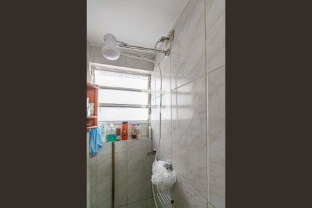 Apartamento à venda com 49m², 2 quartos e sem vaga Apartamento à venda com 49m², 2 quartos e sem vagaBanheiro