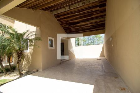 Garagem de casa para alugar com 6 quartos, 360m² em Vargem Pequena, Rio de Janeiro