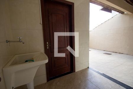 Área de Serviço de casa para alugar com 6 quartos, 360m² em Vargem Pequena, Rio de Janeiro