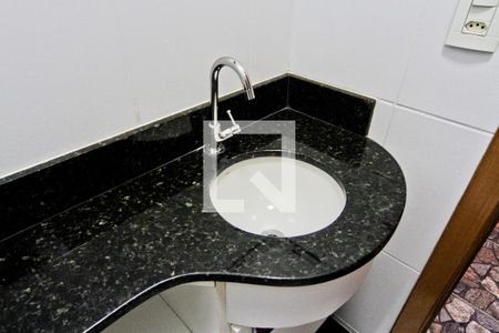 Casa à venda com 270m², 3 quartos e 3 vagasChurrasqueira - Banheiro