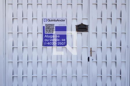 Casa à venda com 270m², 3 quartos e 3 vagasFachada