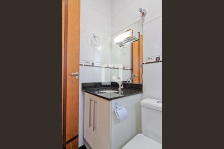 Casa à venda com 270m², 3 quartos e 3 vagasBanheiro da Suíte