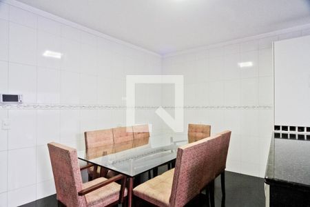 Casa à venda com 270m², 3 quartos e 3 vagasCozinha