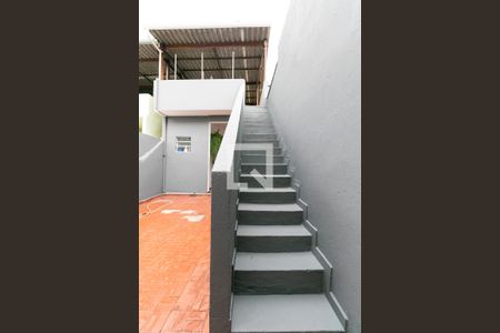 Casa à venda com 150m², 4 quartos e 1 vagaÁrea de Serviço - Escadas