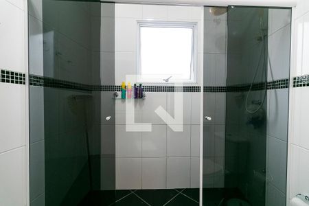 Casa à venda com 150m², 4 quartos e 1 vagaBanheiro 