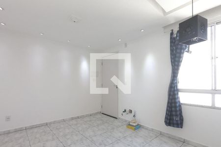 Sala de apartamento para alugar com 2 quartos, 50m² em Vila Alzira, Guarulhos