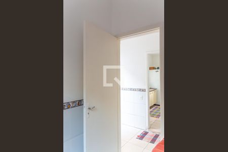 Casa à venda com 120m², 4 quartos e 2 vagasQuarto de Serviço