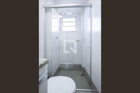 Apartamento para alugar com 55m², 2 quartos e 1 vaga Apartamento para alugar com 55m², 2 quartos e 1 vagaBanheiro da suíte