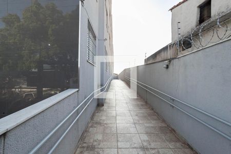 Apartamento para alugar com 55m², 2 quartos e 1 vaga Apartamento para alugar com 55m², 2 quartos e 1 vagaEntrada