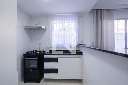 Apartamento para alugar com 55m², 2 quartos e 1 vaga Apartamento para alugar com 55m², 2 quartos e 1 vagaCozinha