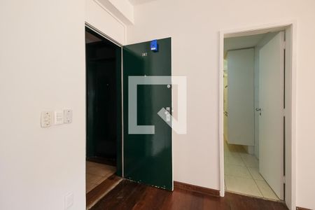 Entrada de apartamento para alugar com 3 quartos, 90m² em Tijuca, Rio de Janeiro