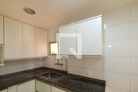 Apartamento para alugar com 90m², 3 quartos e 2 vagas Apartamento para alugar com 90m², 3 quartos e 2 vagasCozinha - Armários