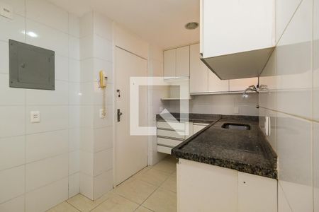 Apartamento para alugar com 90m², 3 quartos e 2 vagas Apartamento para alugar com 90m², 3 quartos e 2 vagasCozinha