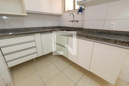 Apartamento para alugar com 90m², 3 quartos e 2 vagas Apartamento para alugar com 90m², 3 quartos e 2 vagasCozinha - Armários