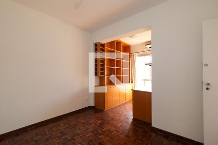 Apartamento para alugar com 90m², 3 quartos e 2 vagas Apartamento para alugar com 90m², 3 quartos e 2 vagasSuíte