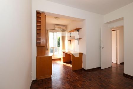 Apartamento para alugar com 90m², 3 quartos e 2 vagas Apartamento para alugar com 90m², 3 quartos e 2 vagasSuíte