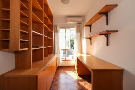 Apartamento para alugar com 90m², 3 quartos e 2 vagas Apartamento para alugar com 90m², 3 quartos e 2 vagasSuíte