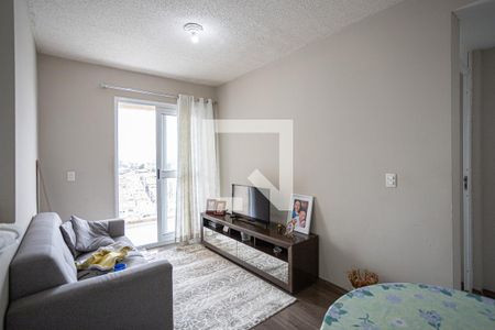 Sala de apartamento para alugar com 2 quartos, 49m² em Vila Ester, Carapicuíba