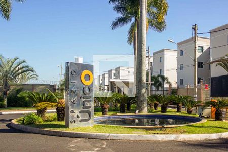 Casa de condomínio para alugar com 43m², 2 quartos e 1 vaga Casa de condomínio para alugar com 43m², 2 quartos e 1 vagaFachada