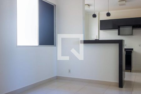 Casa de condomínio para alugar com 43m², 2 quartos e 1 vaga Casa de condomínio para alugar com 43m², 2 quartos e 1 vagaSala