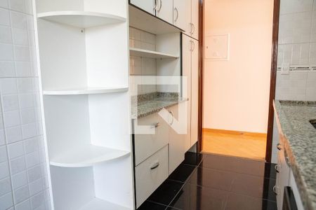 Apartamento para alugar com 84m², 3 quartos e 2 vagasCozinha