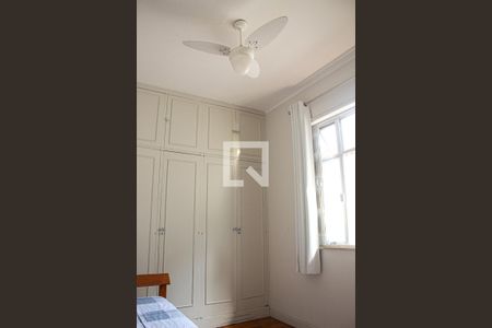 Quarto 1 de apartamento à venda com 2 quartos, 86m² em Grajau, Rio de Janeiro