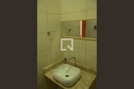 Apartamento à venda com 86m², 2 quartos e sem vagaBanheiro - Torneira