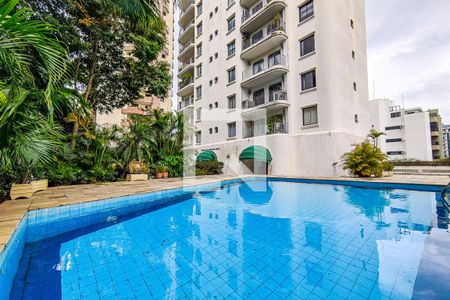 Apartamento para alugar com 126m², 2 quartos e 2 vagas Apartamento para alugar com 126m², 2 quartos e 2 vagasÁrea Comum - Piscina