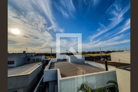 Casa de condomínio para alugar com 265m², 4 quartos e 3 vagas Casa de condomínio para alugar com 265m², 4 quartos e 3 vagasVista da Suíte 4