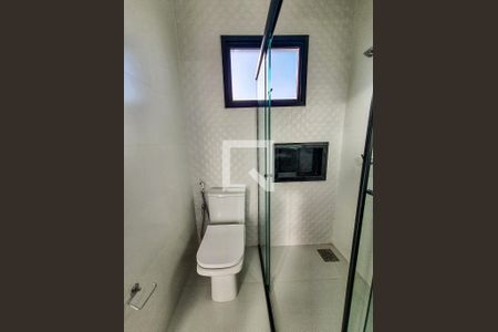 Casa de condomínio para alugar com 265m², 4 quartos e 3 vagas Casa de condomínio para alugar com 265m², 4 quartos e 3 vagasBanheiro da Suíte 4