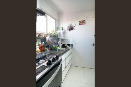 Apartamento à venda com 74m², 2 quartos e 1 vaga Apartamento à venda com 74m², 2 quartos e 1 vagaCozinha