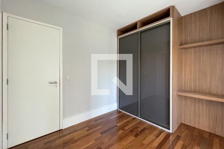Apartamento à venda com 270m², 3 quartos e 4 vagas Apartamento à venda com 270m², 3 quartos e 4 vagasSuíte 2