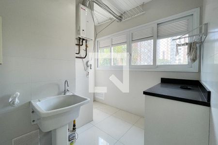 Apartamento à venda com 270m², 3 quartos e 4 vagas Apartamento à venda com 270m², 3 quartos e 4 vagasÁrea de serviço