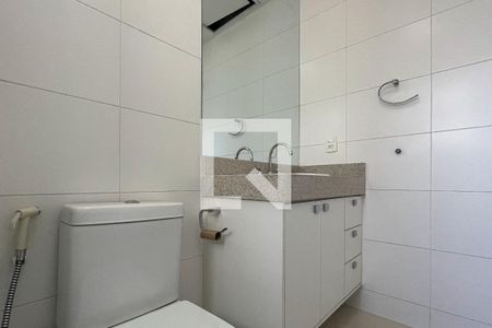 Apartamento à venda com 270m², 3 quartos e 4 vagas Apartamento à venda com 270m², 3 quartos e 4 vagasSuíte 2 - banheiro