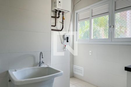 Área de serviço de apartamento para alugar com 3 quartos, 270m² em Paraíso, São Paulo
