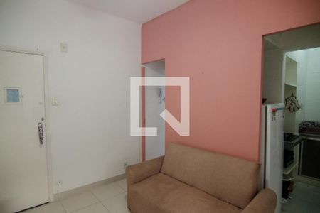 Sala de apartamento para alugar com 1 quarto, 40m² em Leme, Rio de Janeiro